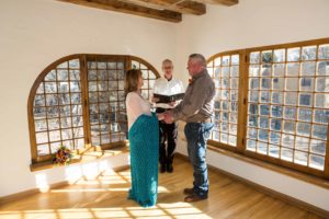 Hiring a wedding officiant to conduct even the simplest of weddings is a good idea.